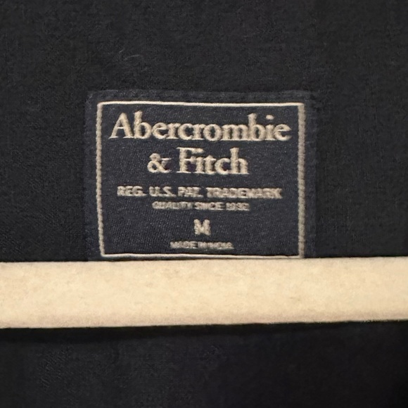 Abercrombie & Fitch Navy Blue Short Sleeve Button Down Casual Shirt Size Medium - Picture 4 of 4